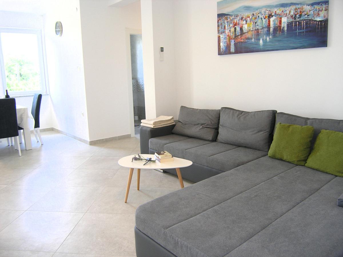 Apartman Danijel Krk Town Buitenkant foto